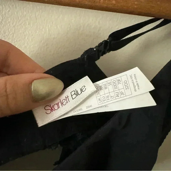 NWOT Skarlett Blue Goddess  Multi-Way 32DD-Cup T-Shirt Bra - Picture 4 of 6